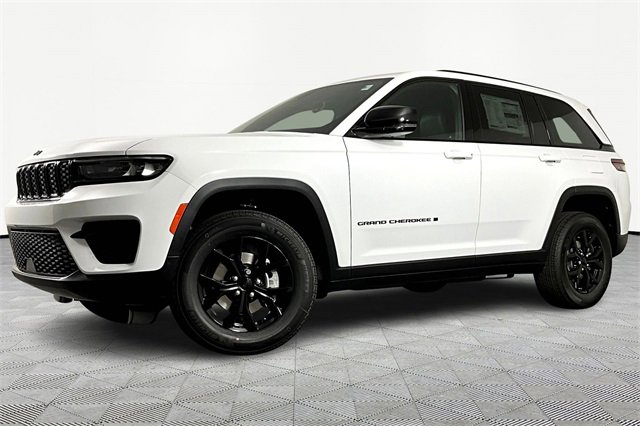 New 2025 Jeep Grand Cherokee Altitude