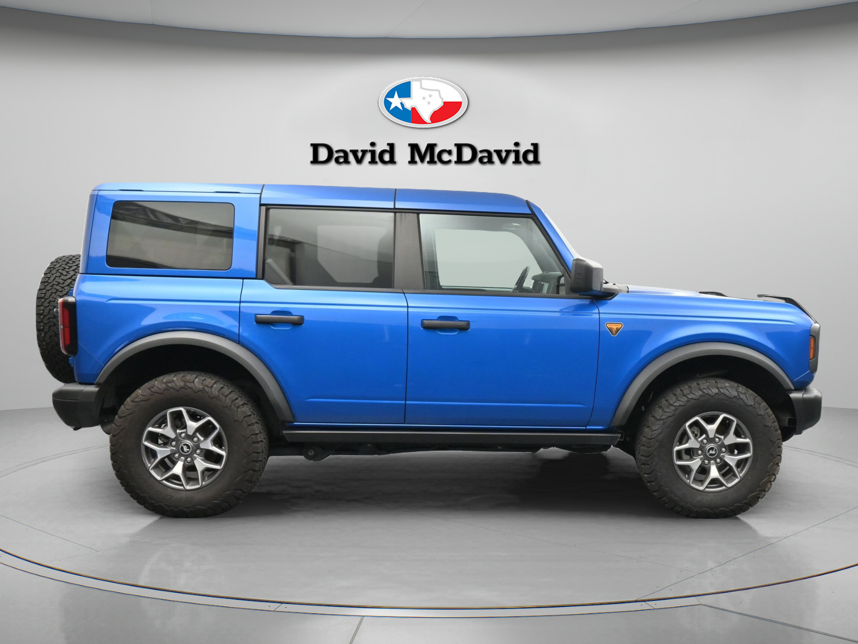 Used 2025 Ford Bronco Badlands AWD/4WD image 16