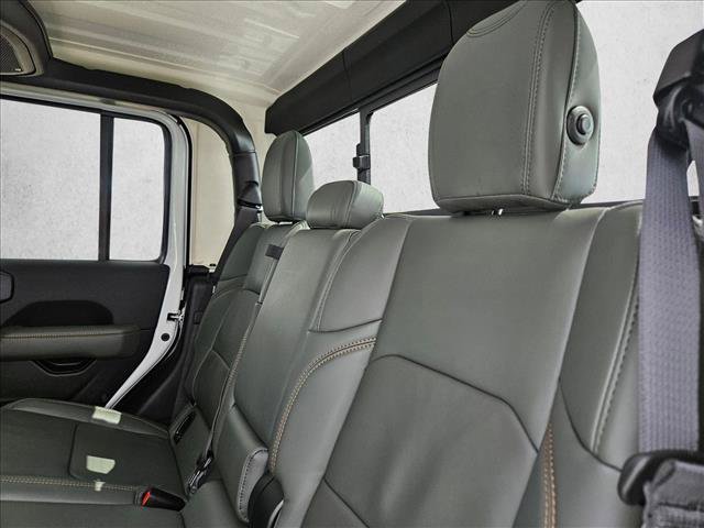 New 2026 Jeep Gladiator Mojave AWD/4WD image 14