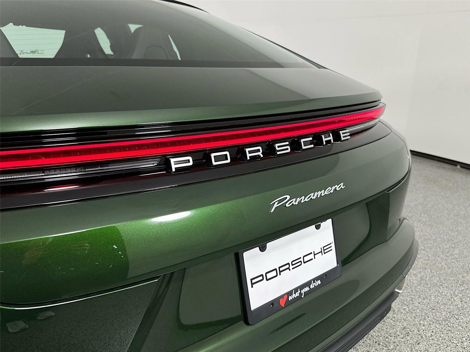 Certified 2026 Porsche Panamera 4 AWD/4WD image 17