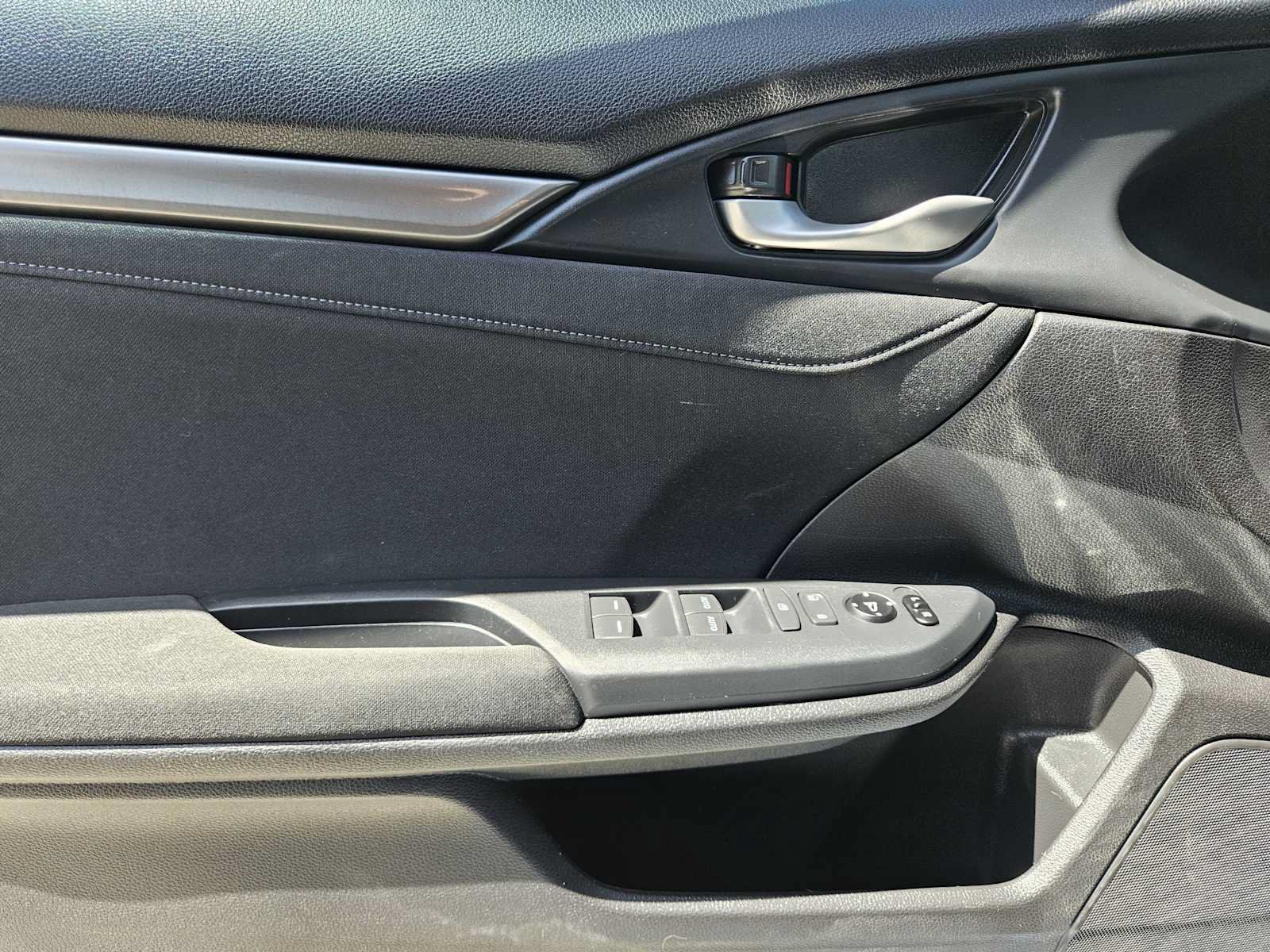 Used 2019 Honda Civic EX image 22