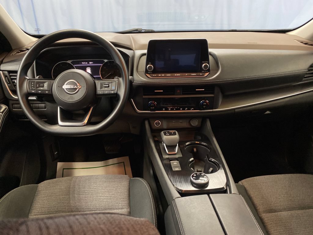 Used 2023 Nissan Rogue SV AWD/4WD image 28