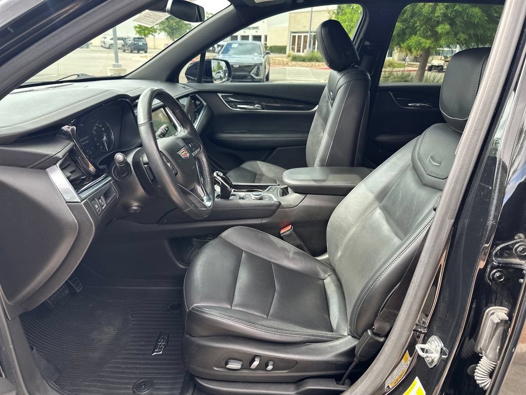 Used 2021 Cadillac XT6 Premium Luxury AWD/4WD image 19