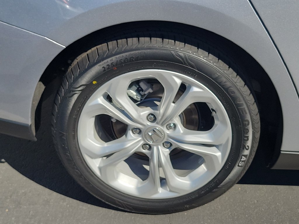 Certified 2024 Honda Accord LX image 7