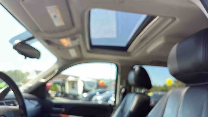 Used 2013 Chevrolet Tahoe LT image 14