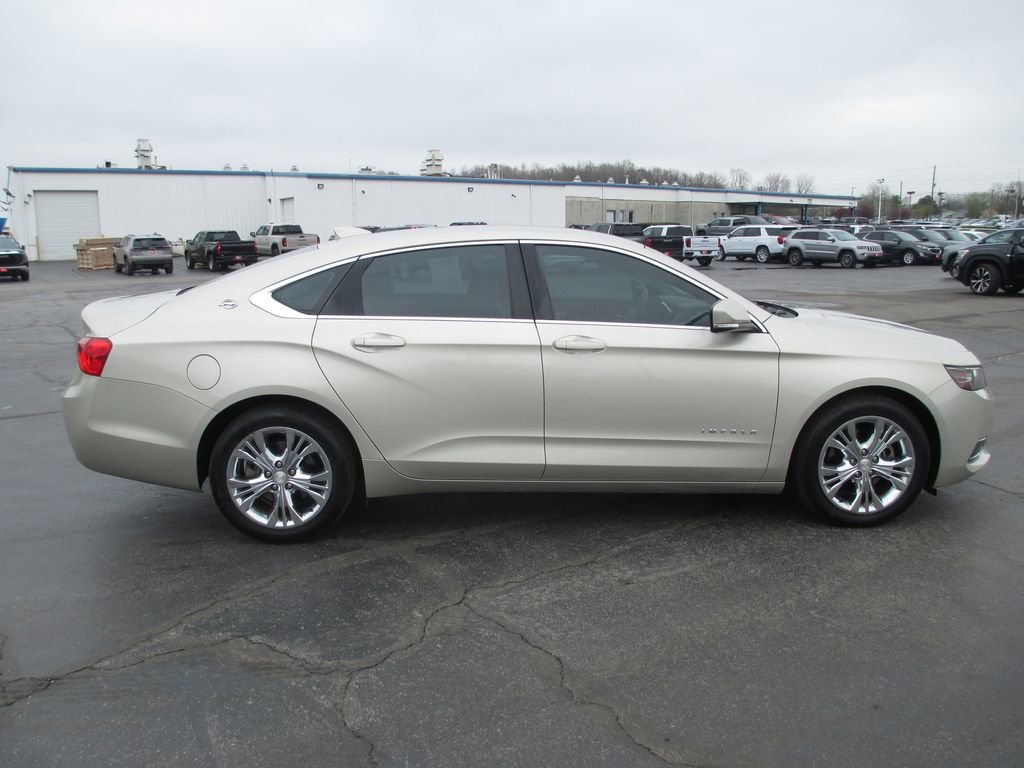 Used 2015 Chevrolet Impala LT image 4