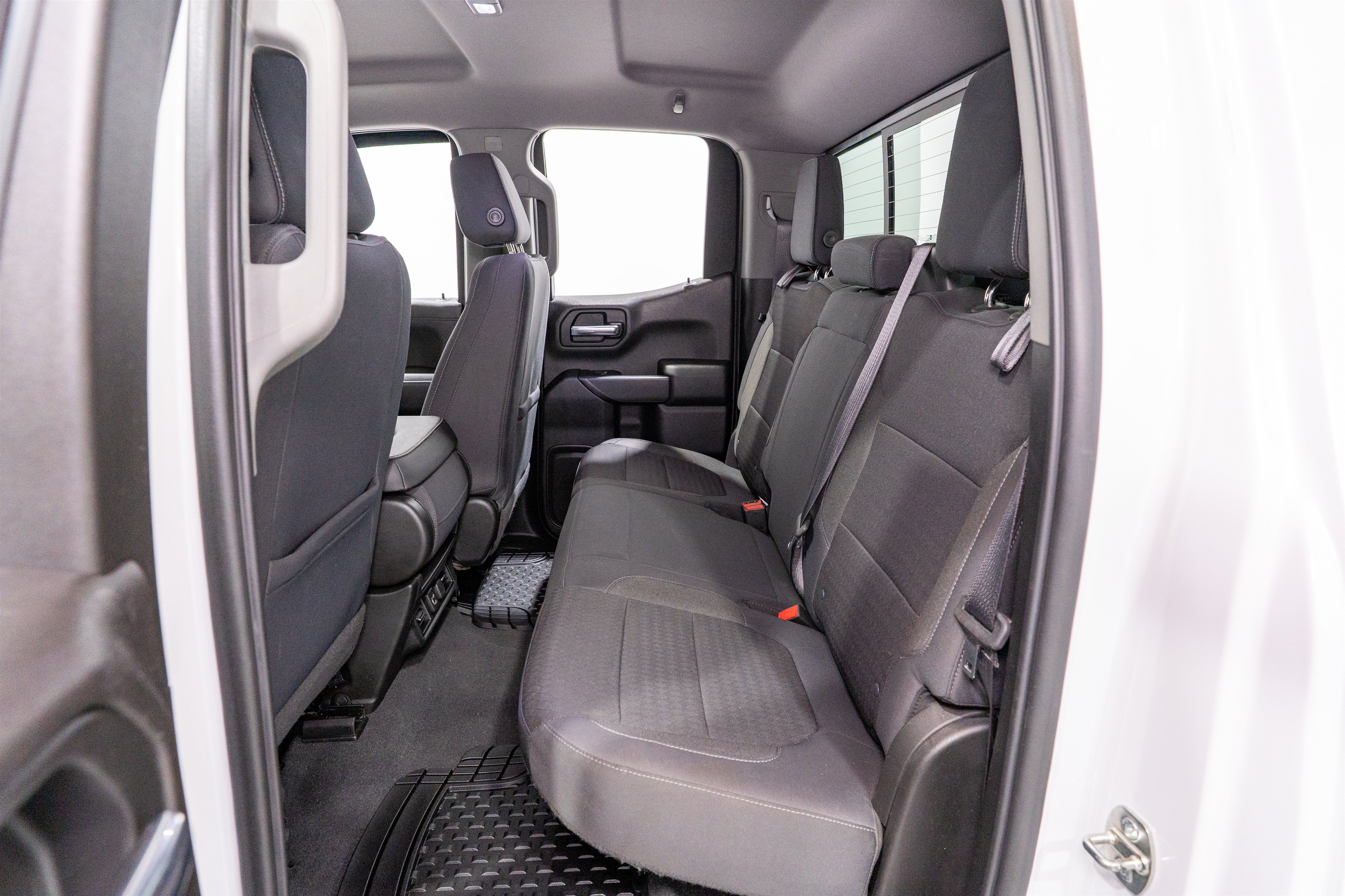 Used 2019 Chevrolet Silverado 1500 LT AWD/4WD image 32