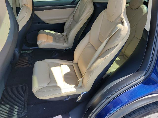 Used 2017 Tesla Model X 90D AWD/4WD image 7