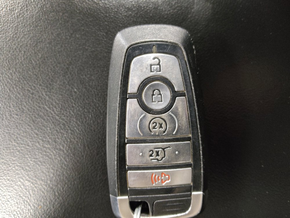 Used 2023 Ford Explorer Limited image 32
