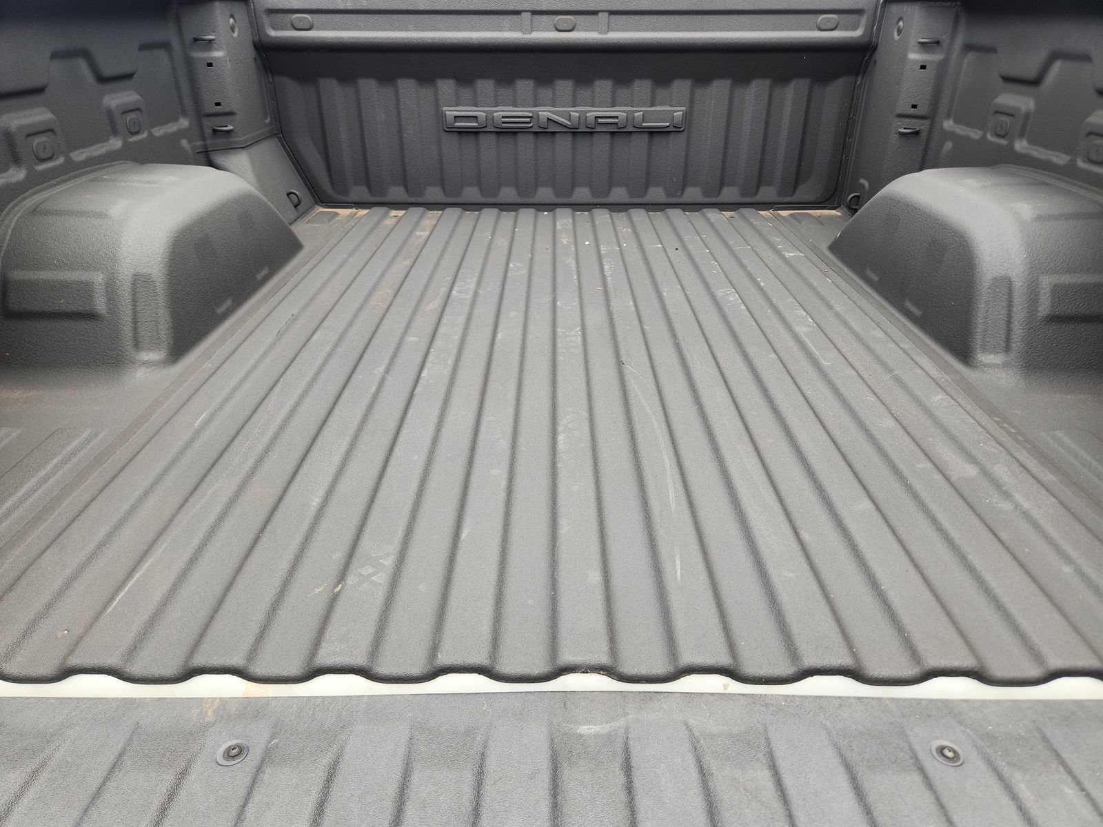 Used 2024 GMC Sierra 1500 Denali RWD image 35