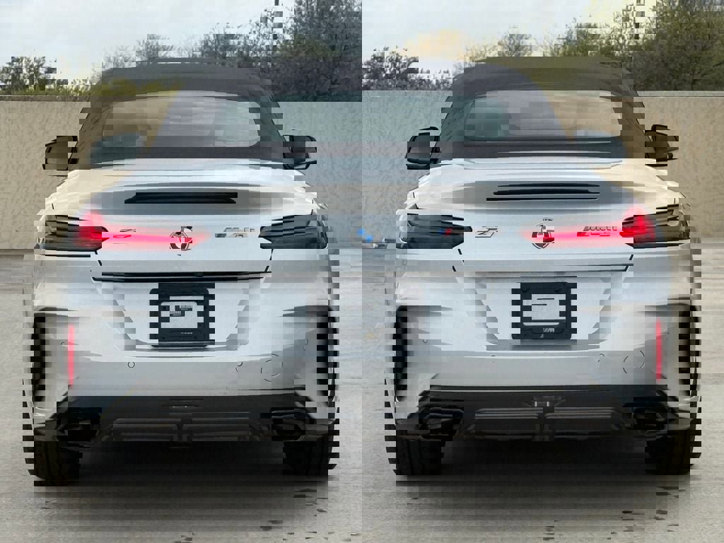 Used 2022 BMW Z4 M40i image 10