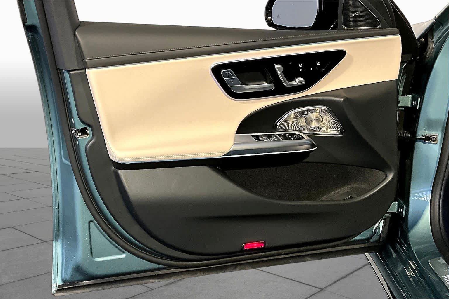 New 2027 Mercedes-Benz E 450 4MATIC Sedan image 11