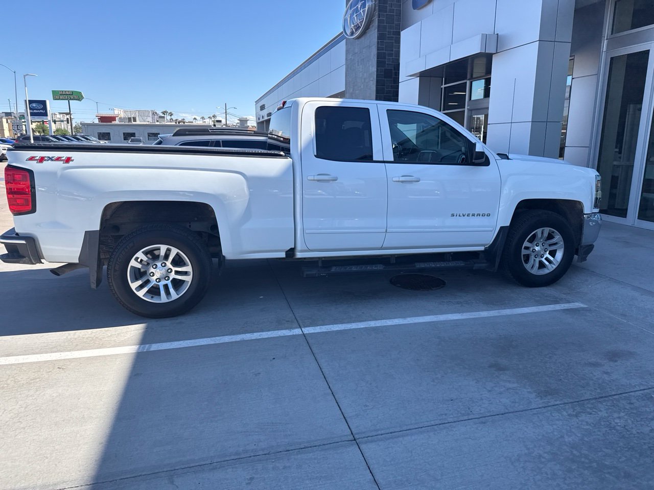 Used 2017 Chevrolet Silverado 1500 LT w/ All Star Edition AWD/4WD image 12