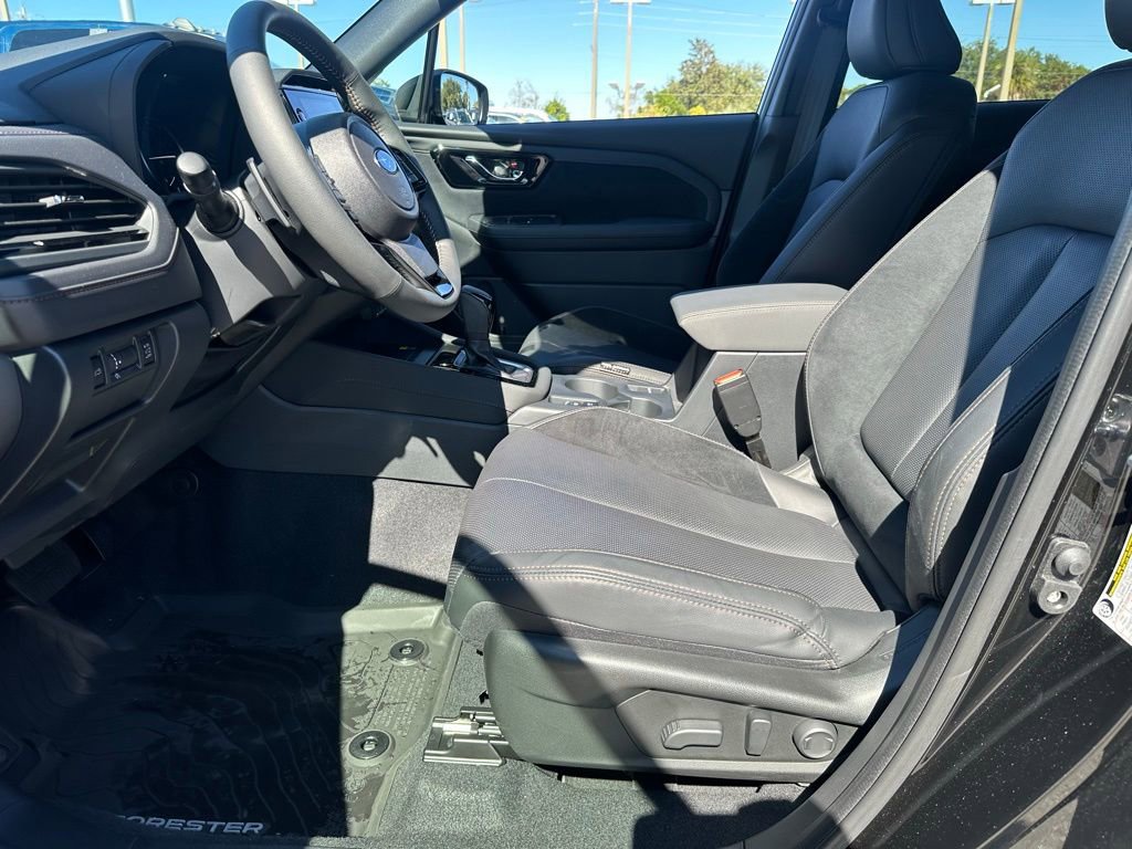 Used 2025 Subaru Forester Touring w/ Popular Package - Touring image 26