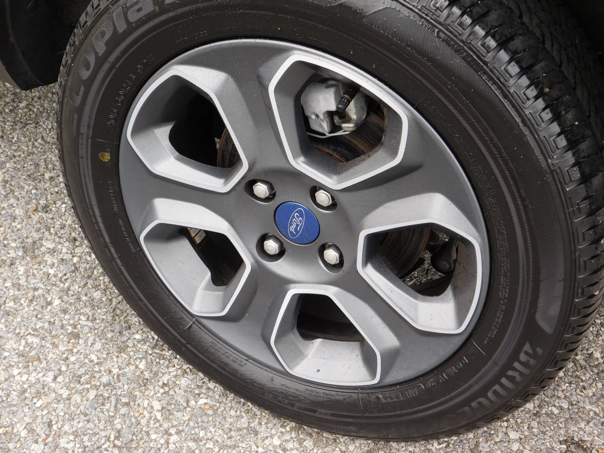 Used 2022 Ford EcoSport S AWD/4WD image 11