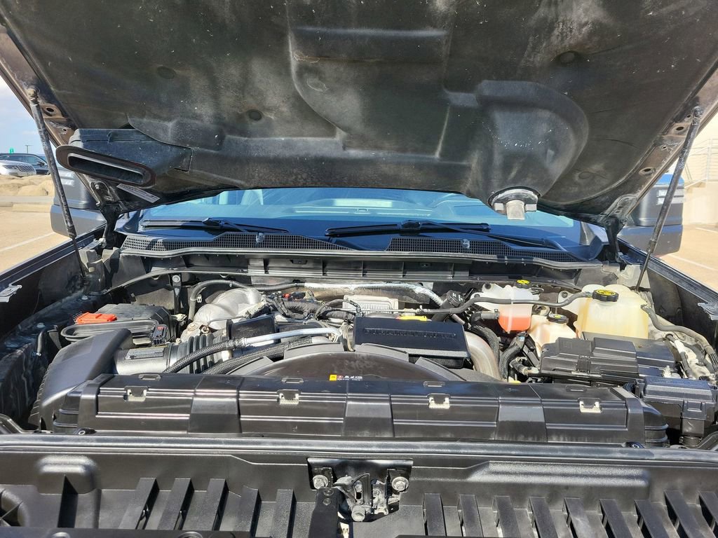 Certified 2022 Chevrolet Silverado 3500 LTZ w/ LTZ Plus Package image 30