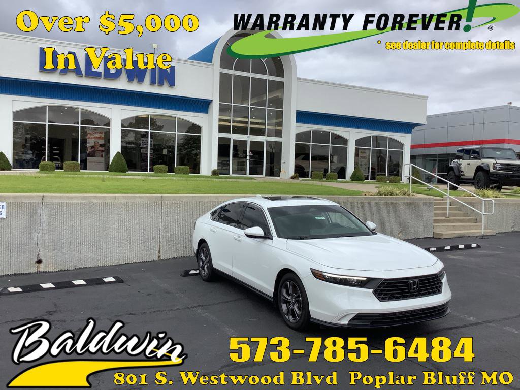 Used 2023 Honda Accord EX image 1
