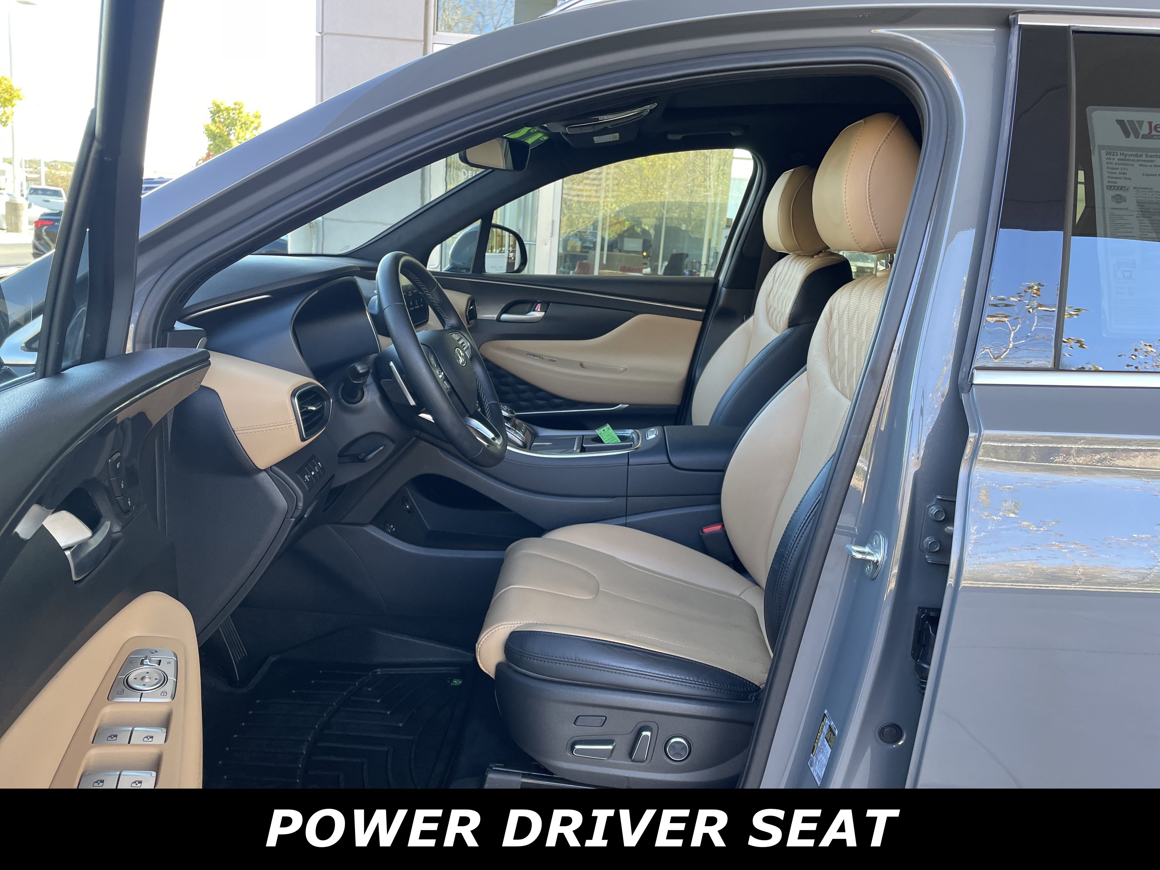 Used 2023 Hyundai Santa Fe Calligraphy image 7