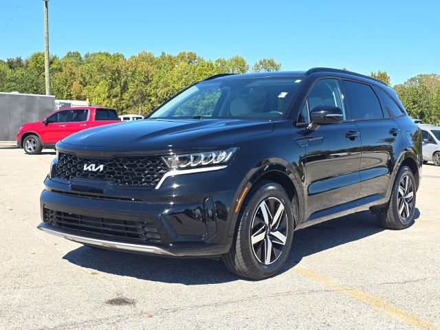 Used 2022 Kia Sorento S w/ Panoramic Sunroof Package