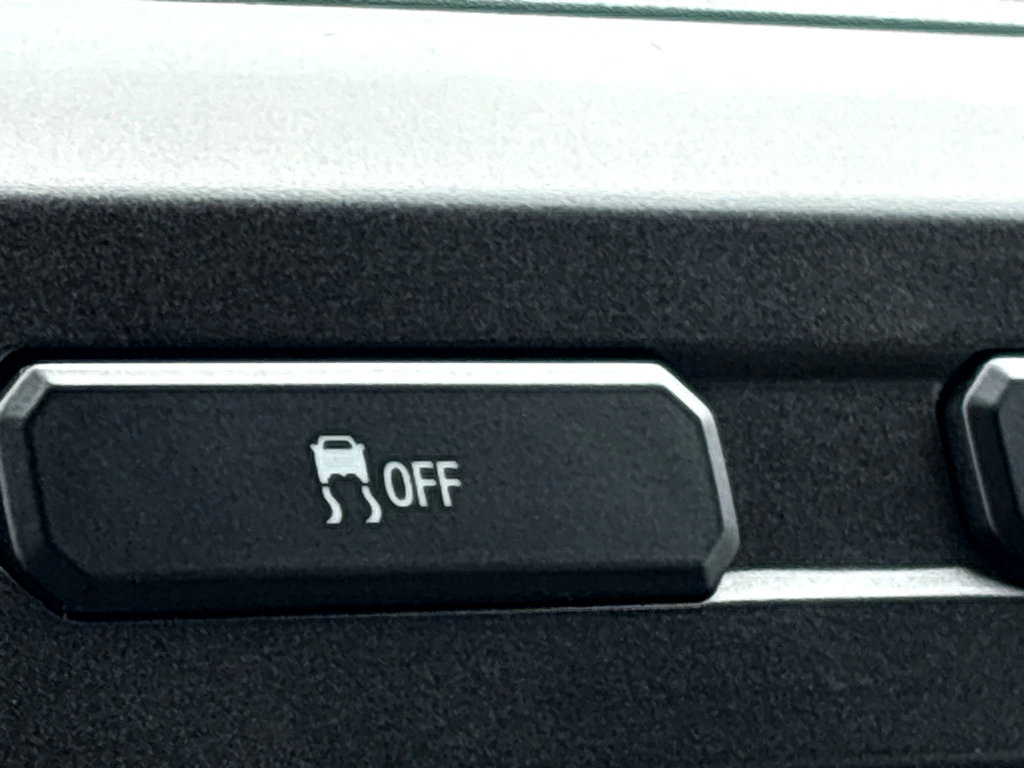 Used 2018 Ford F150 XLT w/ Equipment Group 301A Mid image 29