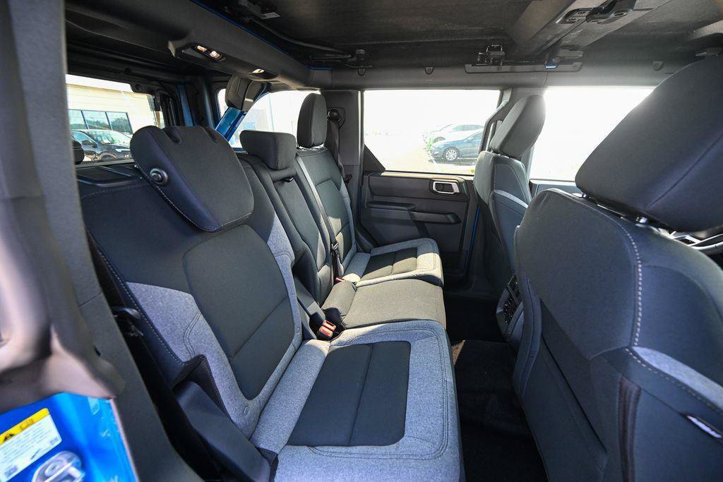 New 2026 Ford Bronco Big Bend AWD/4WD image 24