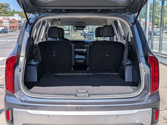 Certified 2023 Kia Telluride S image 8
