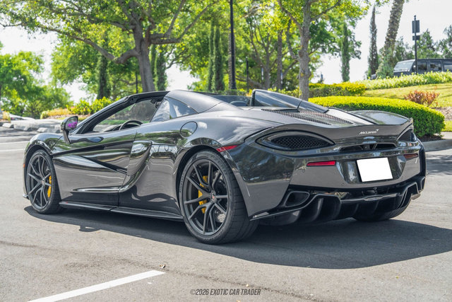 Used 2018 McLaren 570S Spider RWD image 6