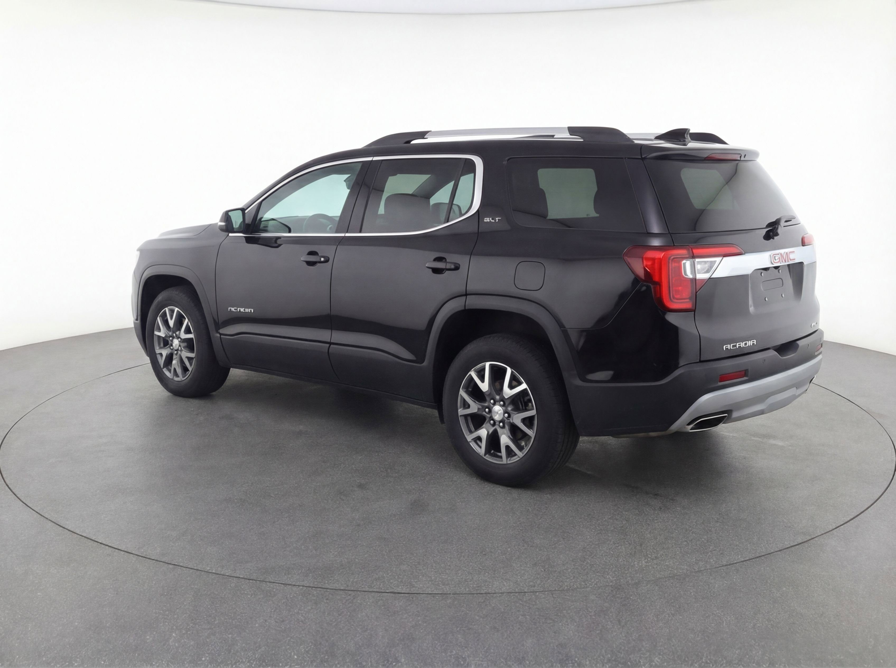Used 2023 GMC Acadia SLT AWD/4WD image 6