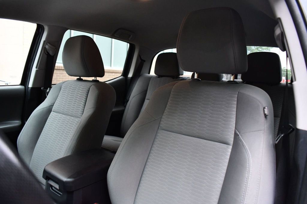 Used 2017 Toyota Tacoma TRD Sport image 22