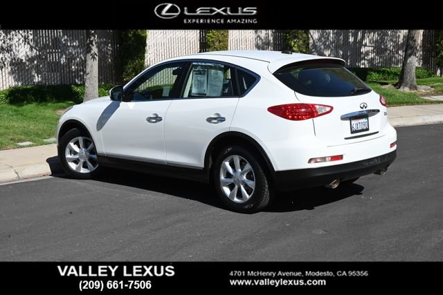 Used 2010 INFINITI EX35 Journey RWD image 4