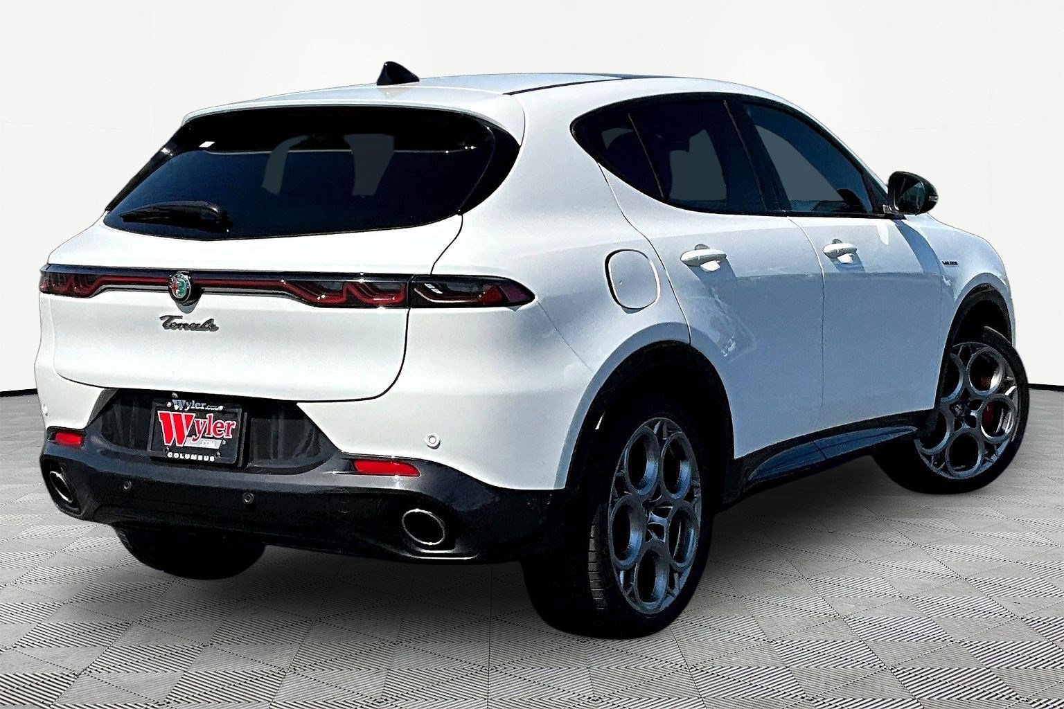 Used 2024 Alfa Romeo Tonale Veloce image 6