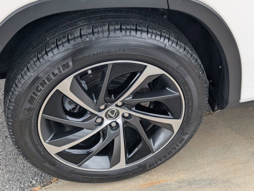 Used 2019 Lexus RX 450h AWD w/ Luxury Package image 25