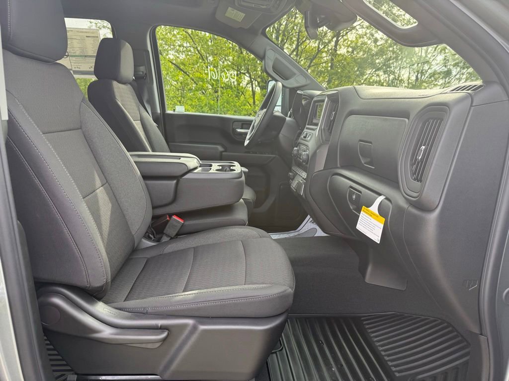 New 2026 Chevrolet Silverado 2500 Custom w/ Custom Value Package AWD/4WD image 18
