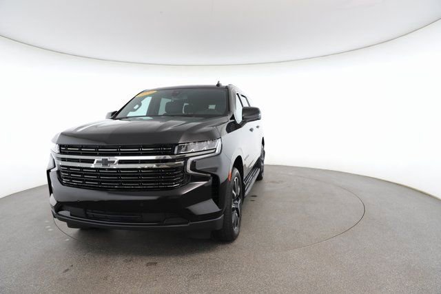 Used 2022 Chevrolet Suburban RST w/ Luxury Package image 31