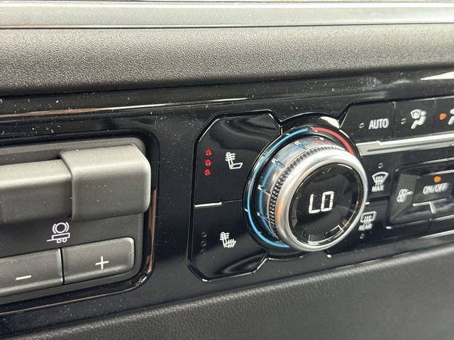 New 2026 GMC Sierra 1500 Elevation image 17