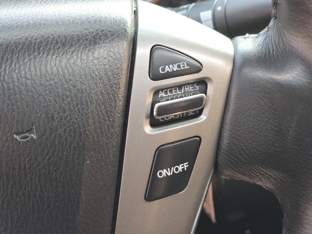 Used 2015 Nissan Titan PRO-4X w/ Pro-4x Luxury Package image 13