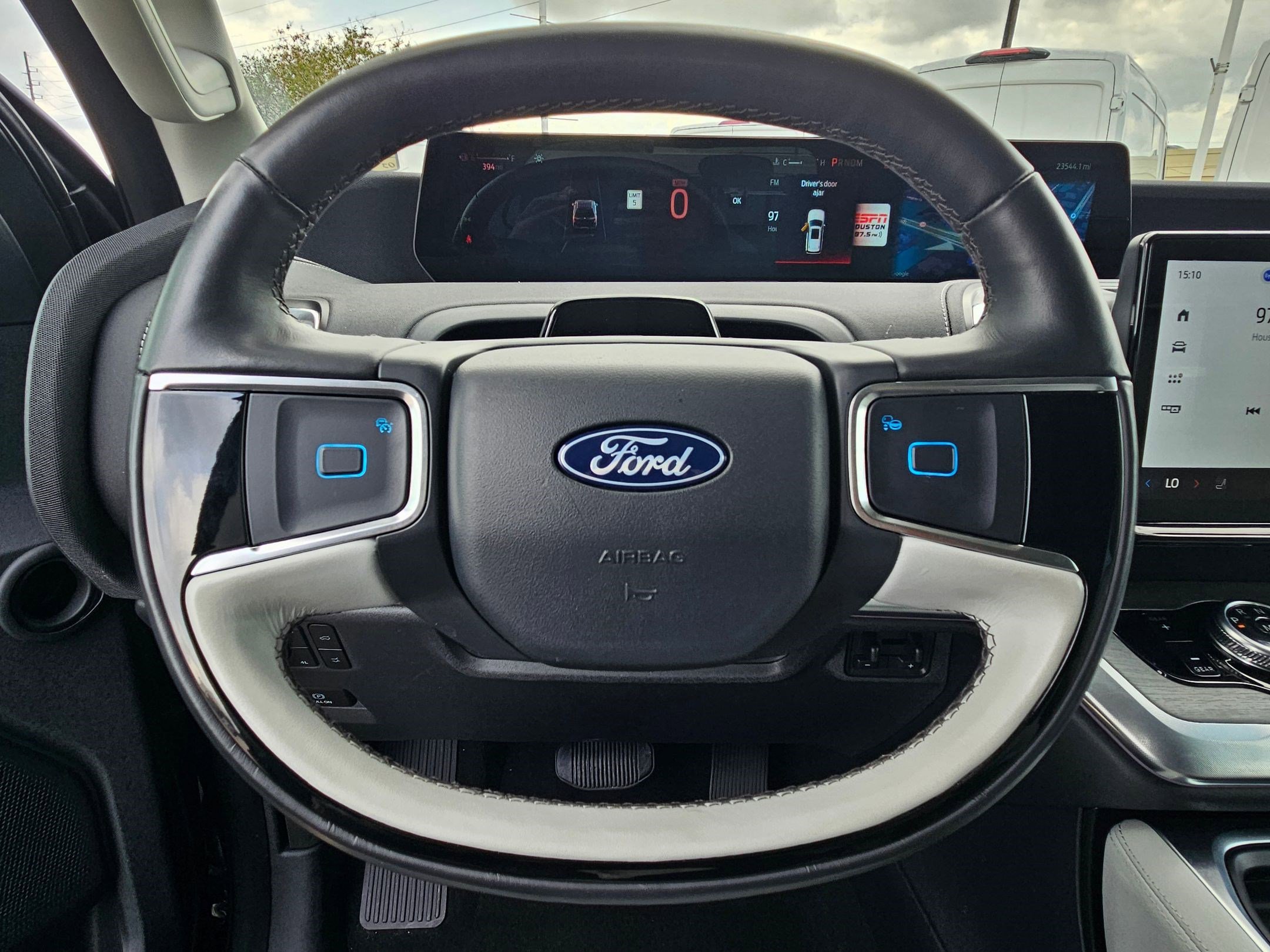 Used 2025 Ford Expedition Max Platinum image 17