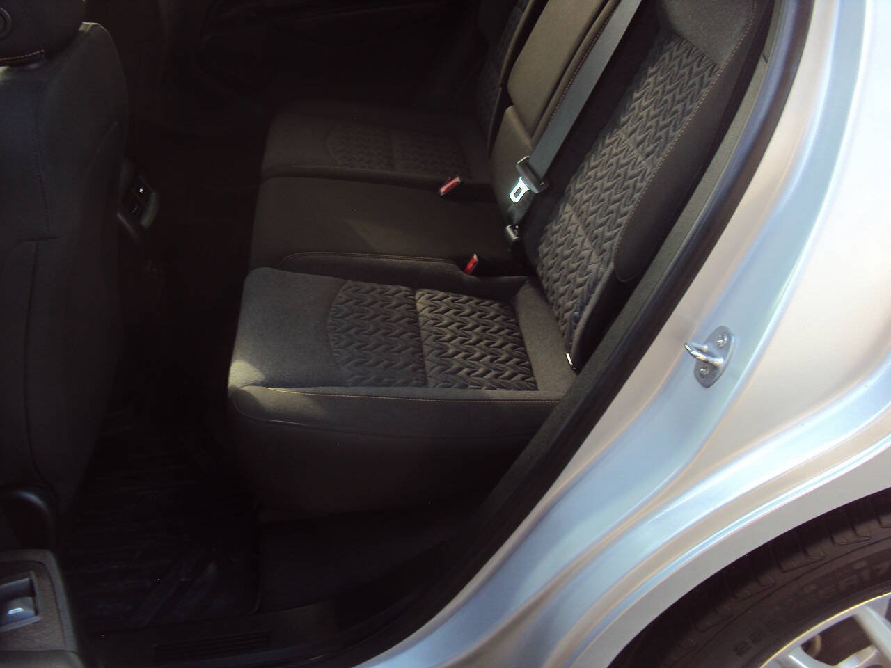 Used 2022 Chevrolet Equinox LT w/ Driver Convenience Package AWD/4WD image 8