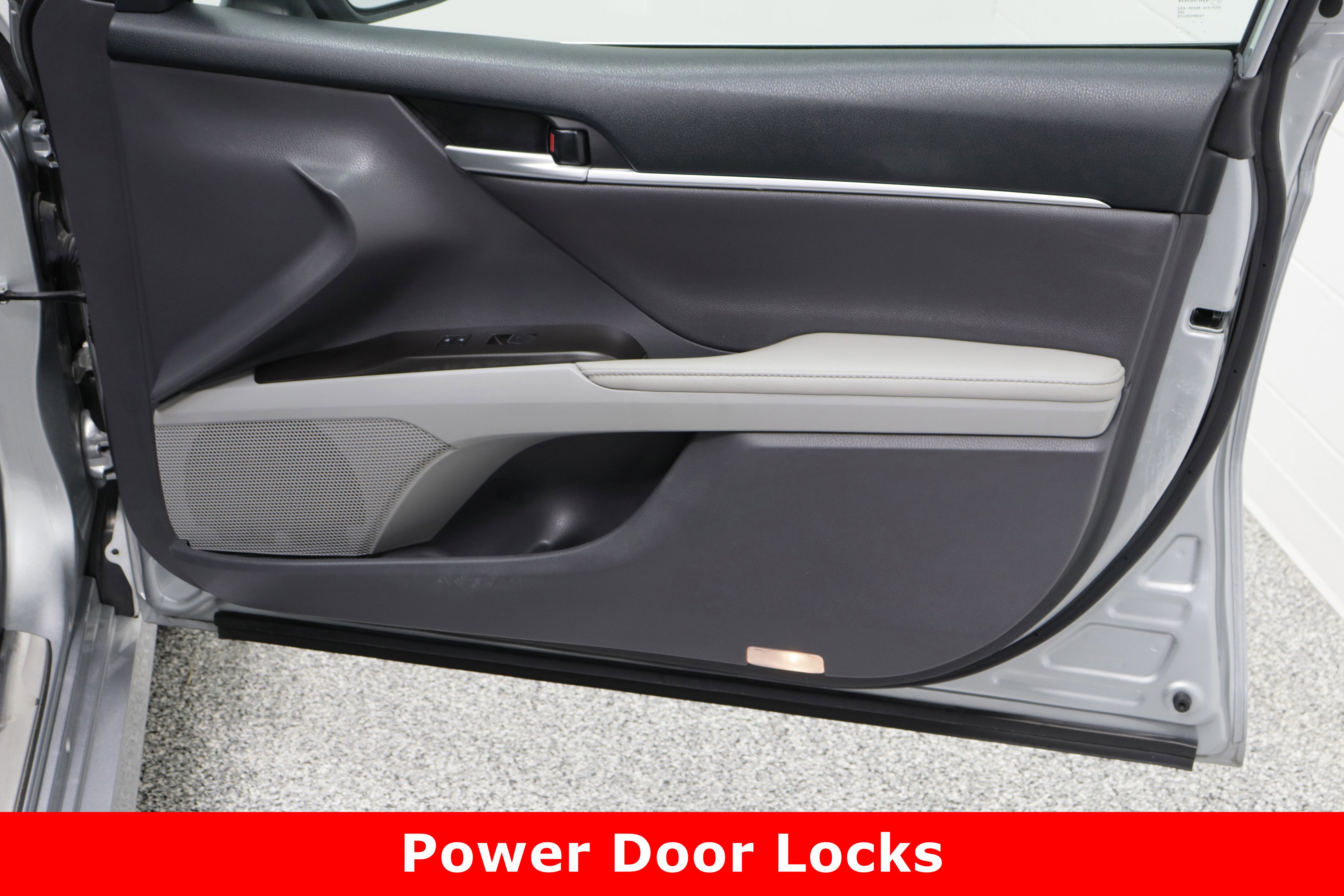 Used 2024 Toyota Camry XLE image 36