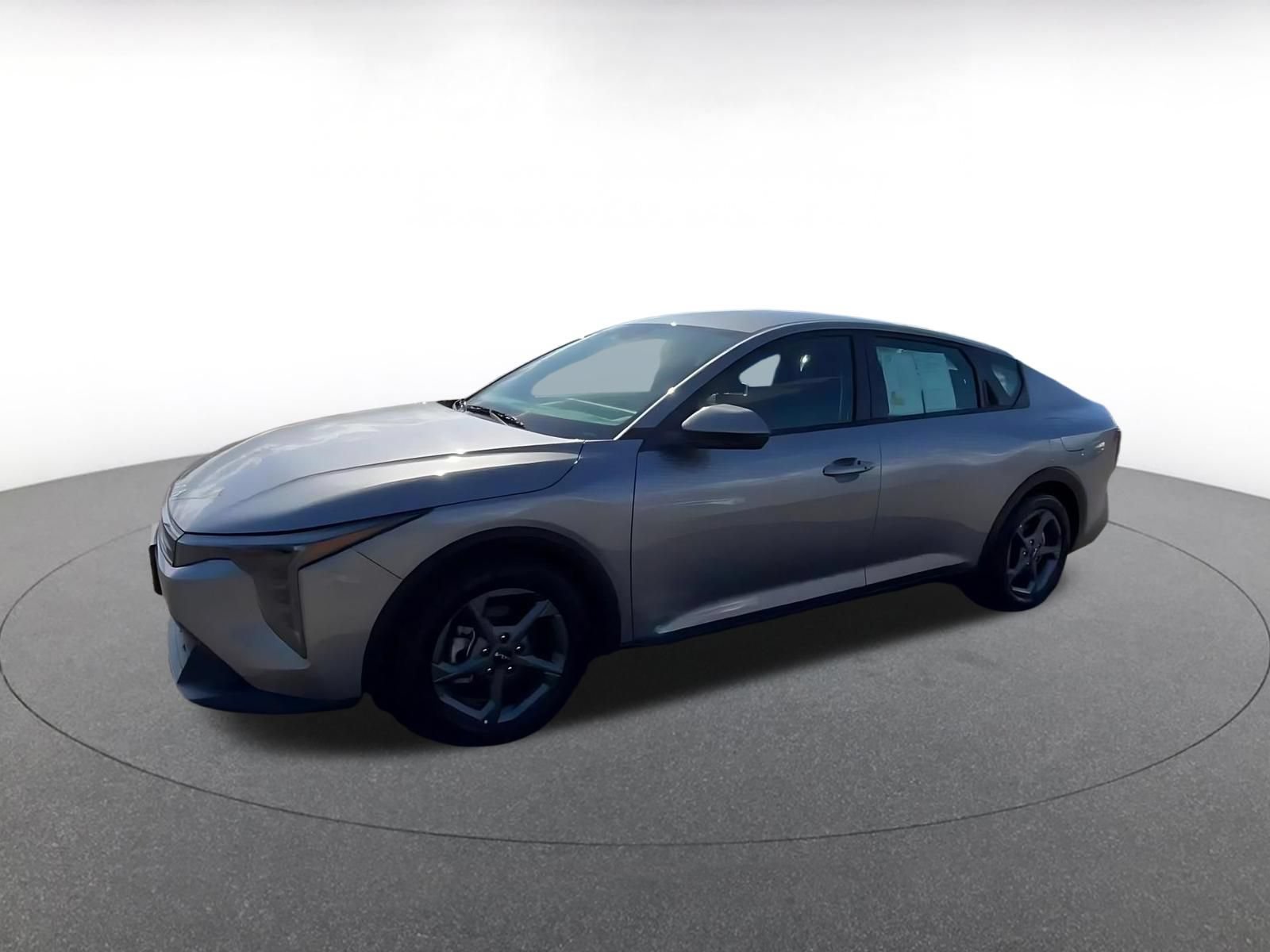 Used 2025 Kia K4 FWD image 8