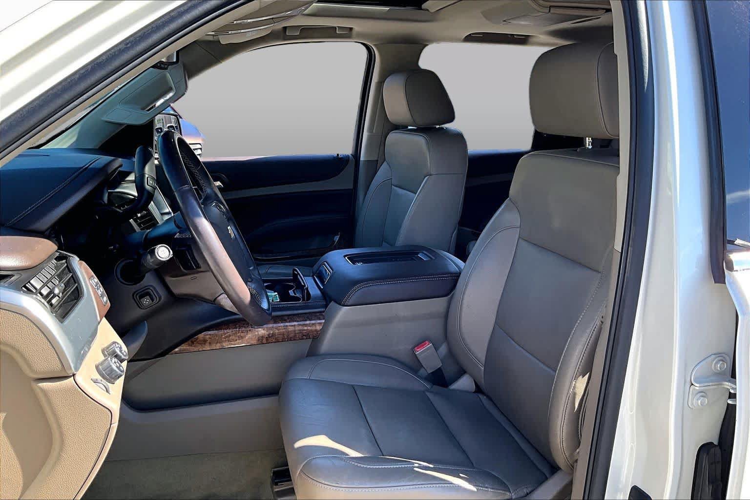 Used 2015 Chevrolet Tahoe LTZ AWD/4WD image 7