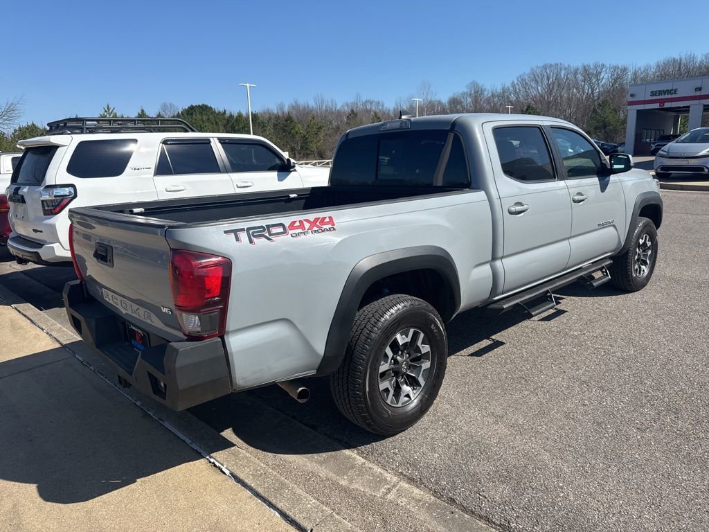Used 2019 Toyota Tacoma TRD Off-Road image 3