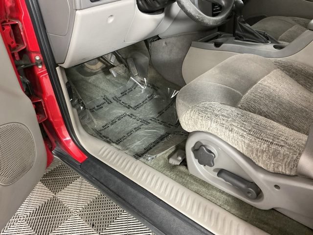 Used 2002 Chevrolet TrailBlazer LS w/ Preferred Equipment Group AWD/4WD image 14