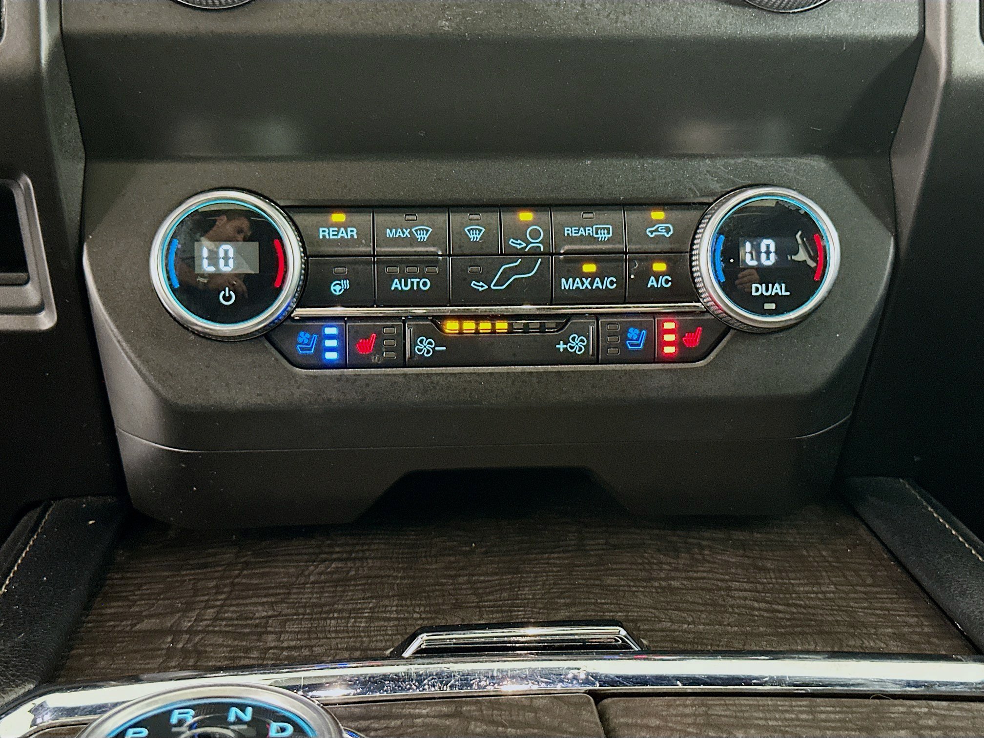 Used 2021 Ford Expedition Limited RWD image 24