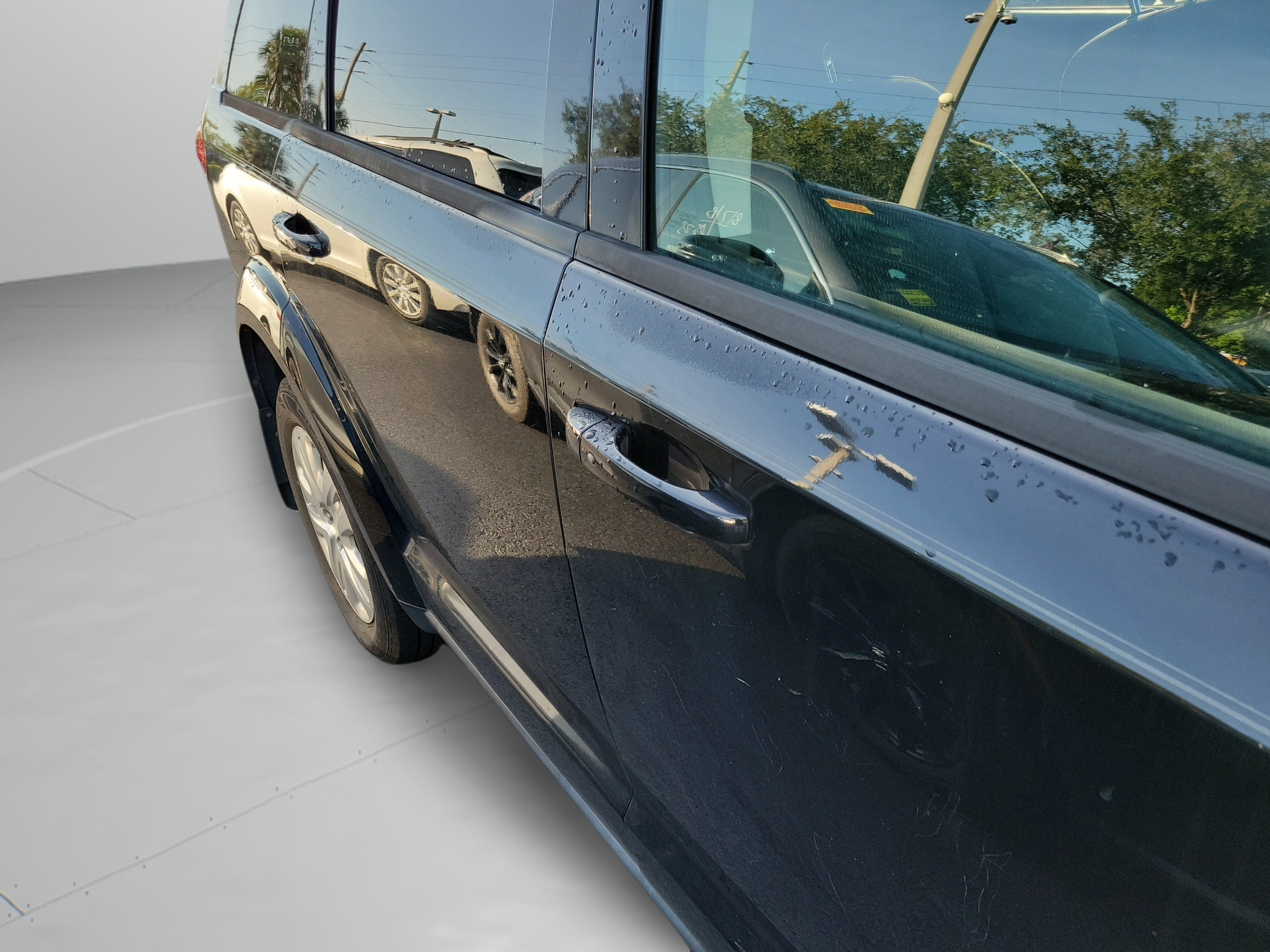 Used 2019 Dodge Journey SE w/ Connectivity Group FWD image 17