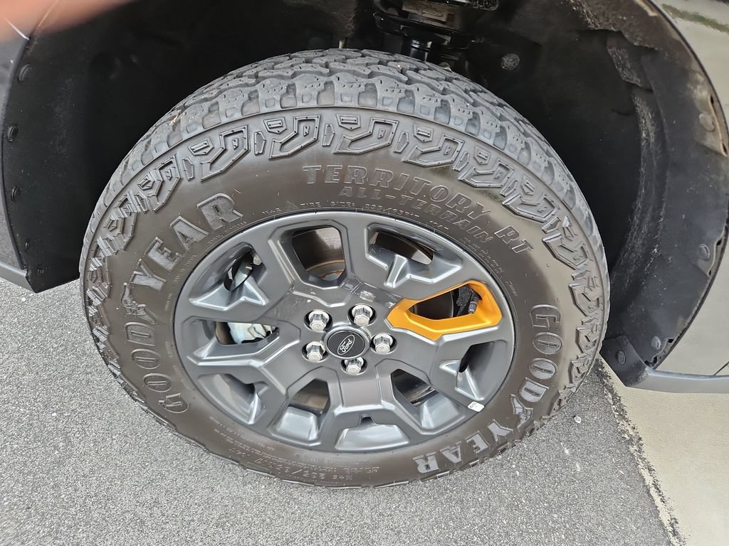 Used 2025 Ford Maverick Tremor AWD/4WD image 35