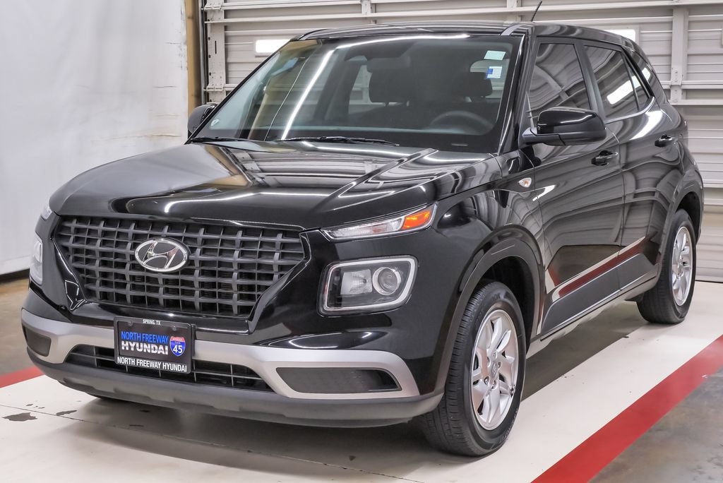 Certified 2024 Hyundai Venue SE