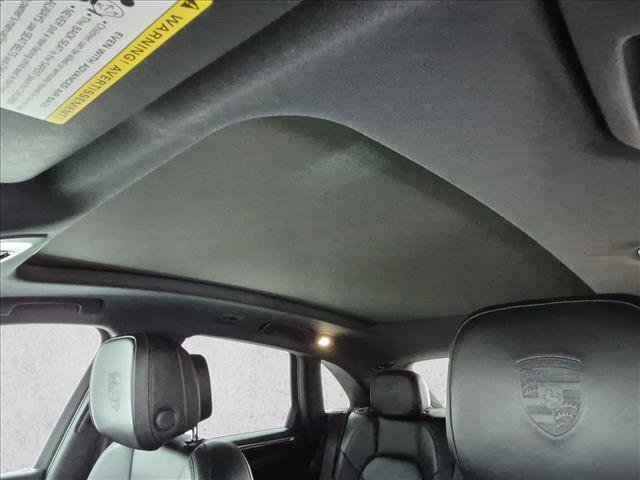 Used 2019 Porsche Macan S AWD/4WD image 16