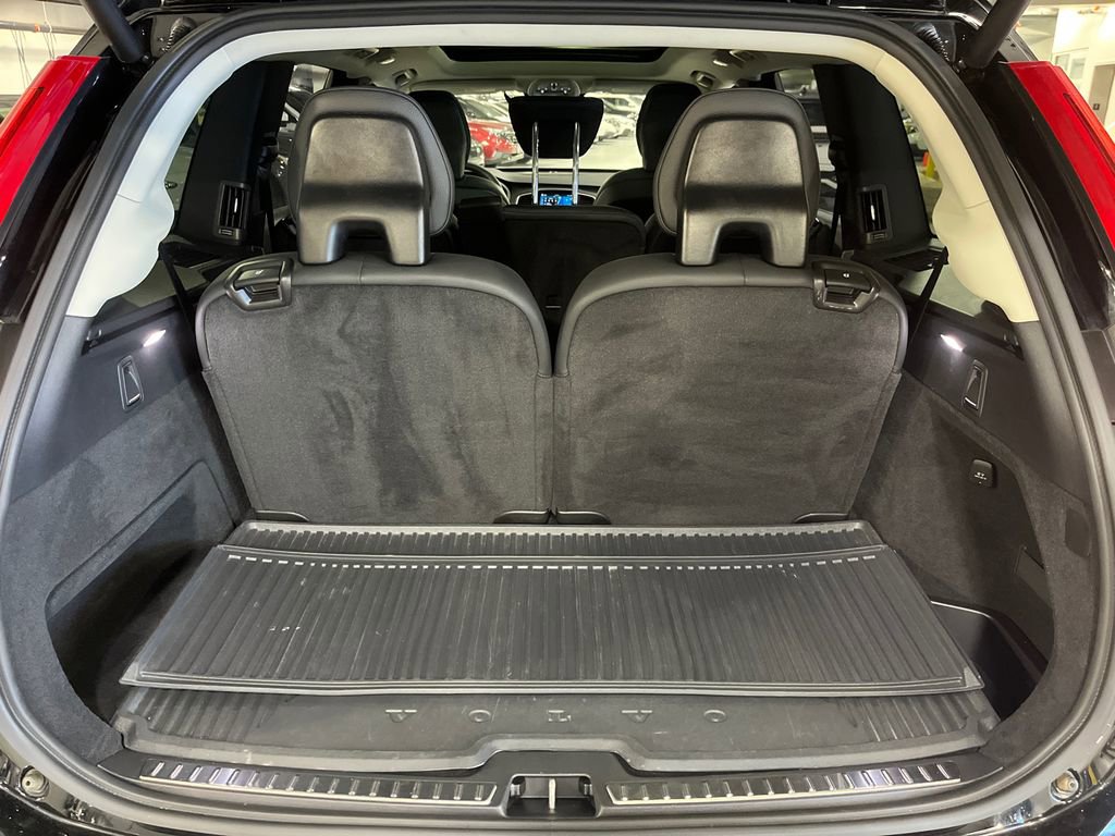 Certified 2024 Volvo XC90 B6 Plus w/ Protection Package Premier AWD/4WD image 27