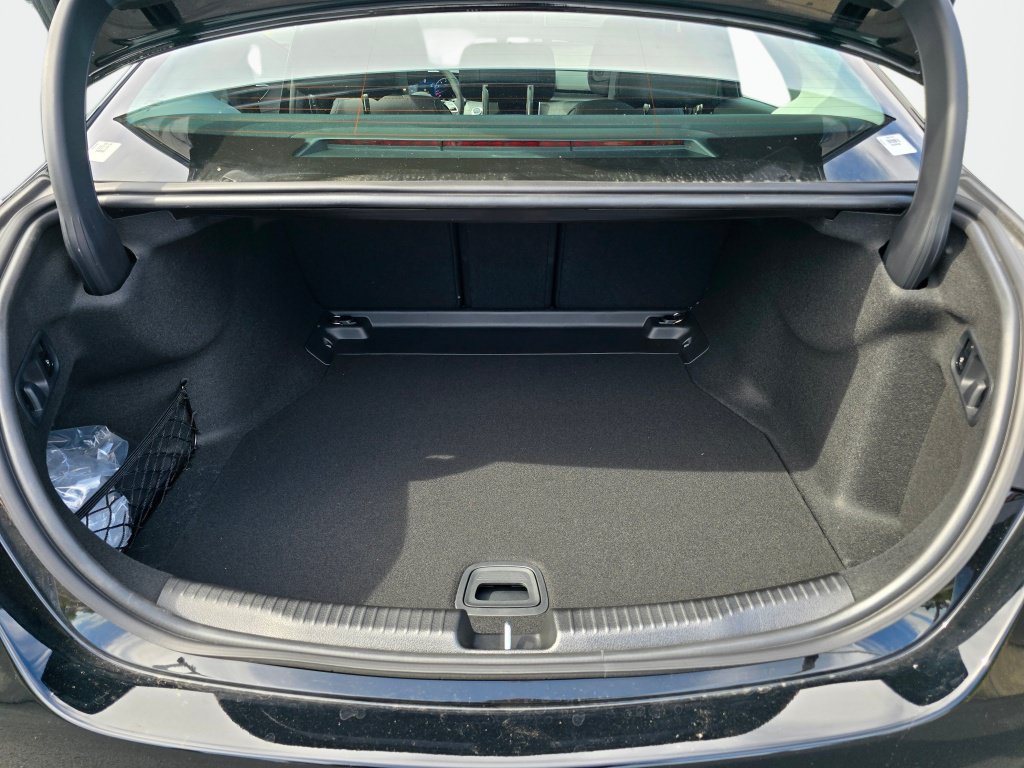New 2026 Mercedes-Benz C 300 4MATIC Sedan image 11